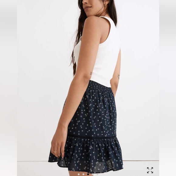 Madewell Smock-Waist Ruffle Mini Skirt in Bandana Flower Size Small - Picture 3 of 13